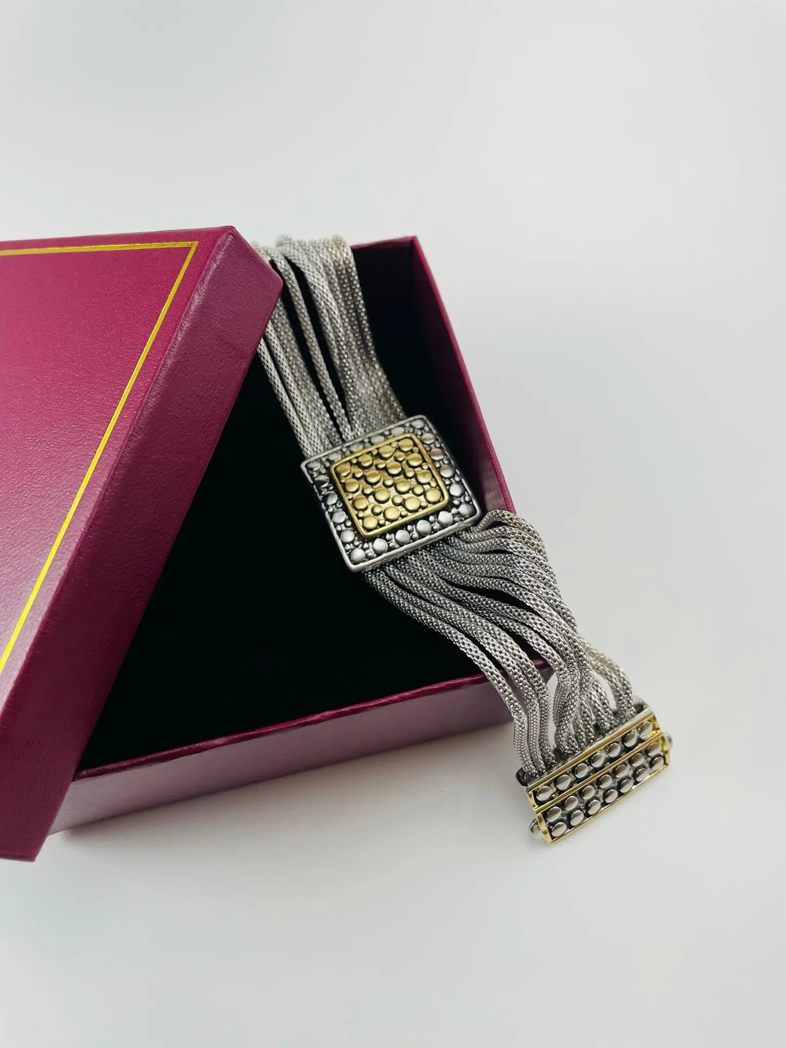 Braun Metal Bracelet Product vendor