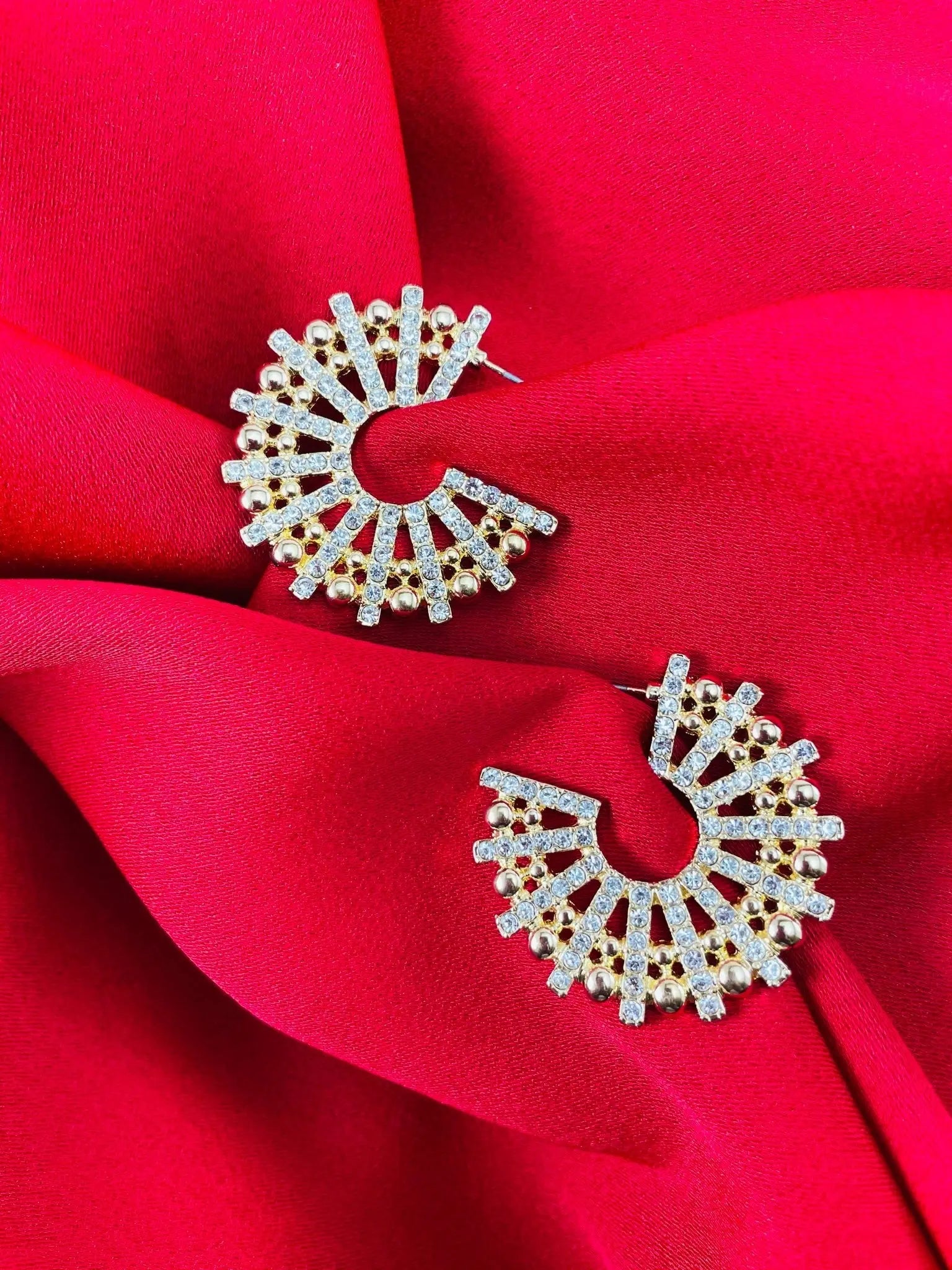 Jasmine Mod Hoop Earring Product vendor