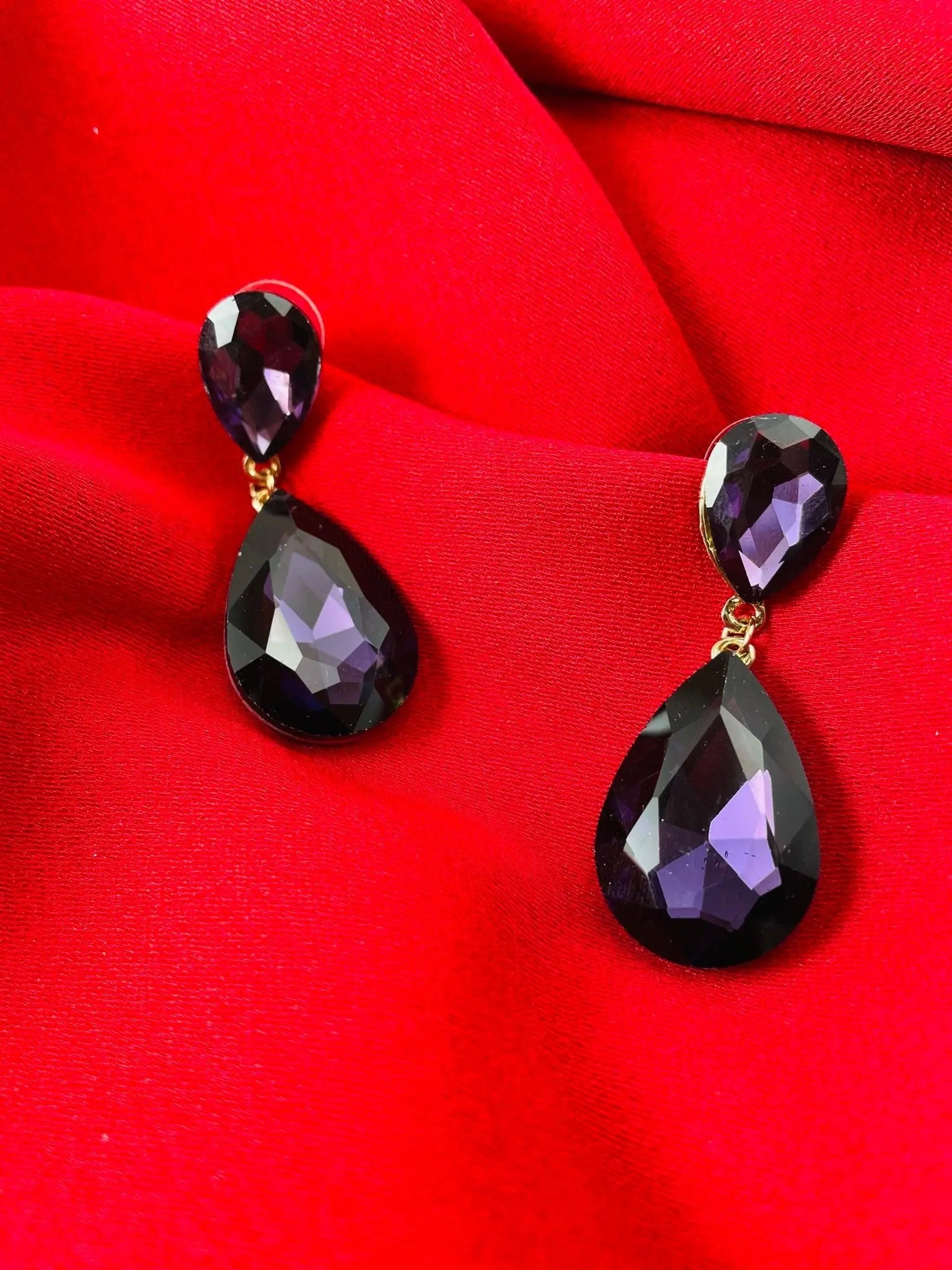 Lori Teardrop Earring Product vendor