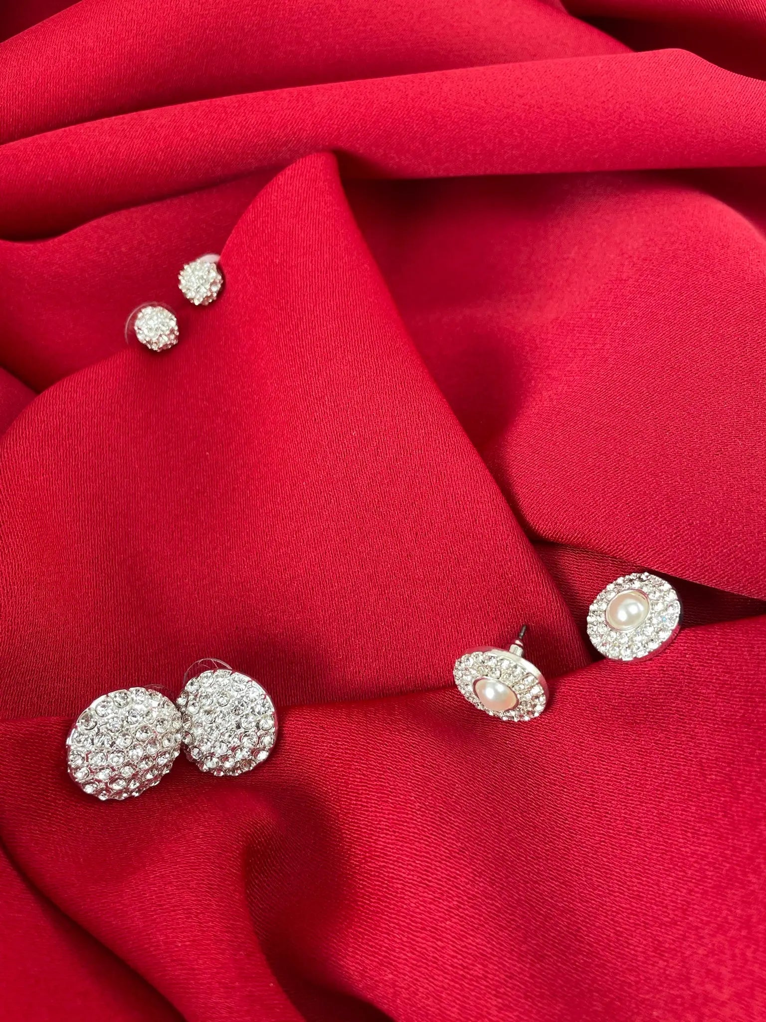 Pave Stone Trio Product vendor