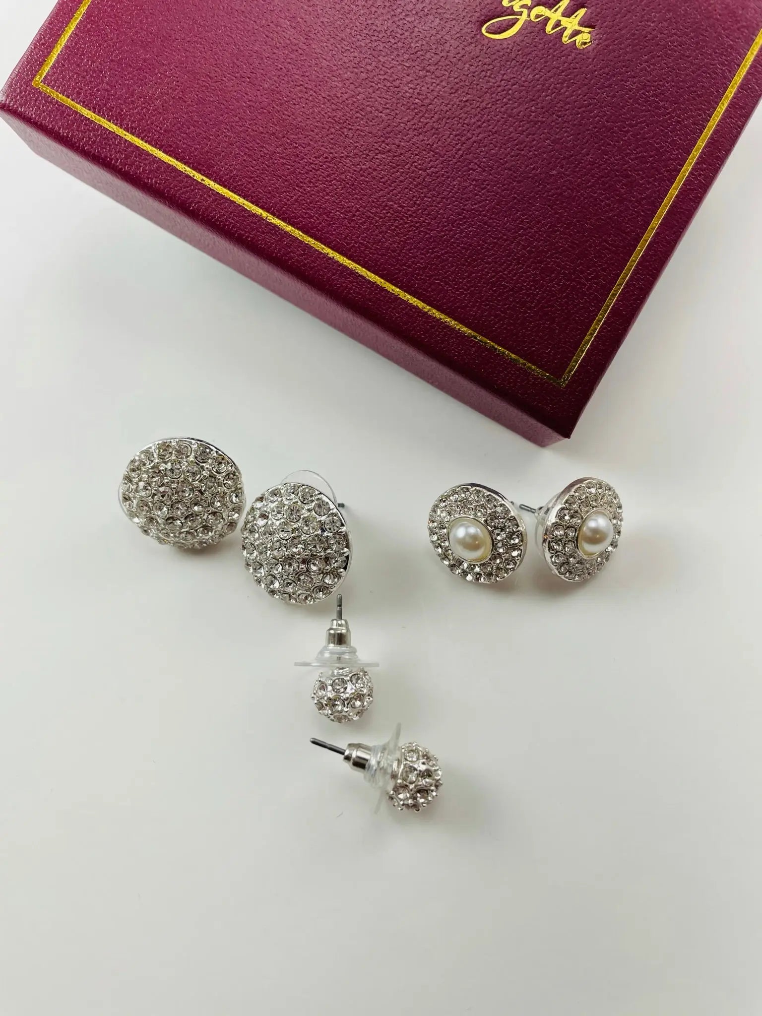 Pave Stone Trio Product vendor