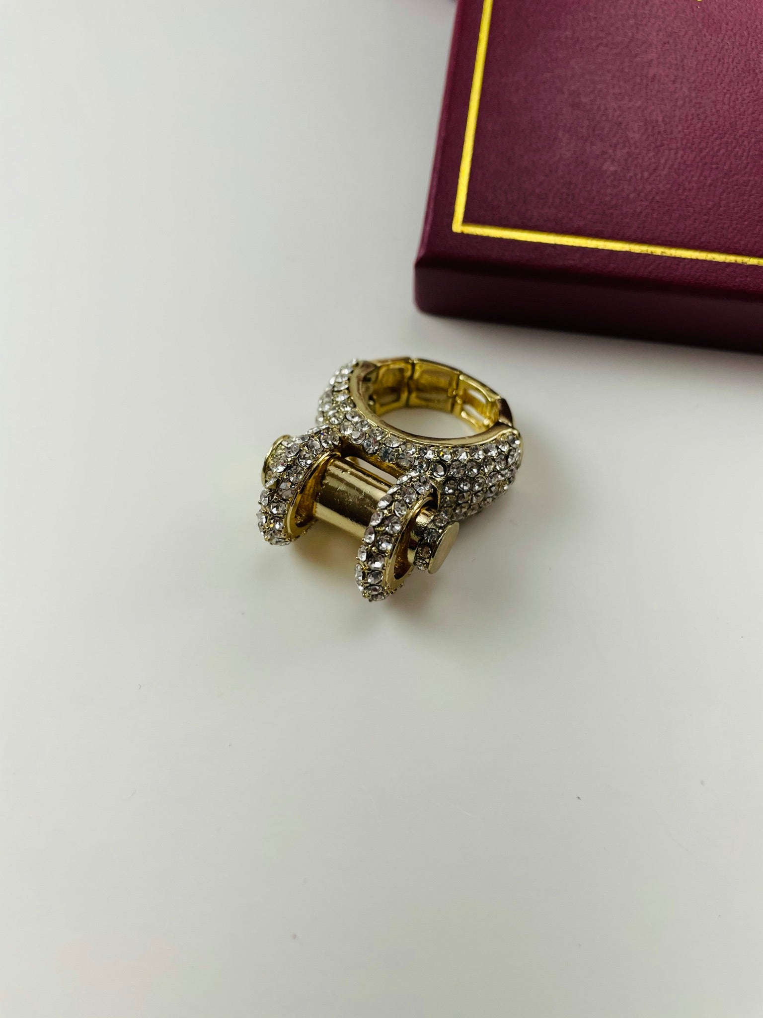 Toro Bar Ring